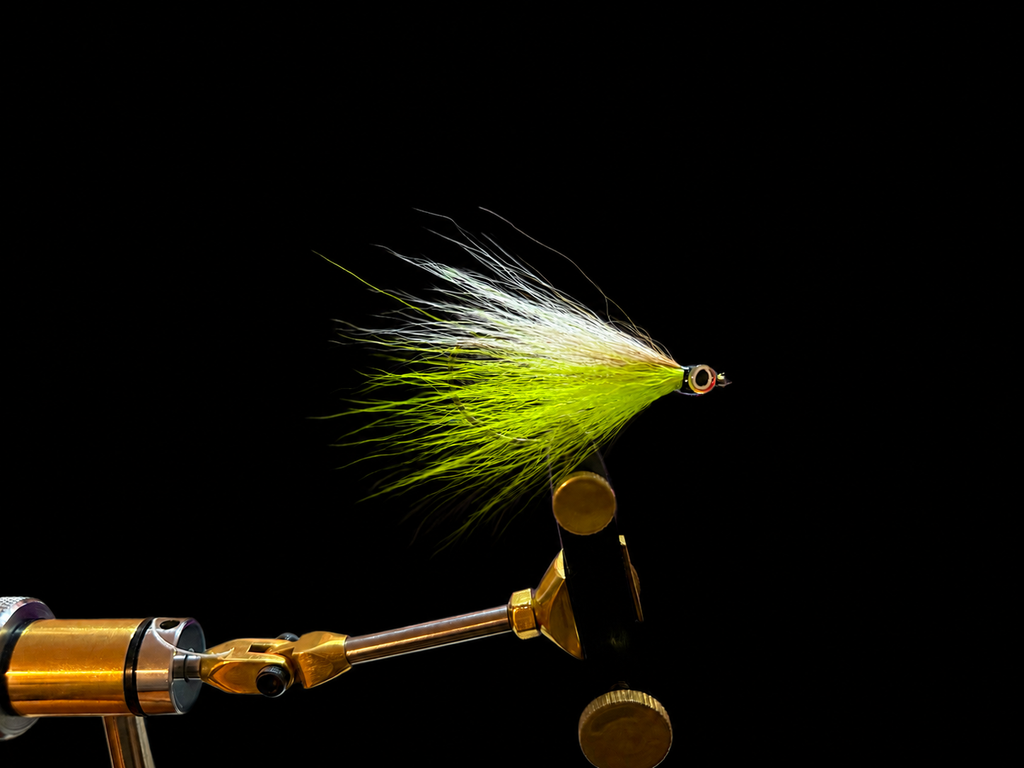 Teaser bucktail