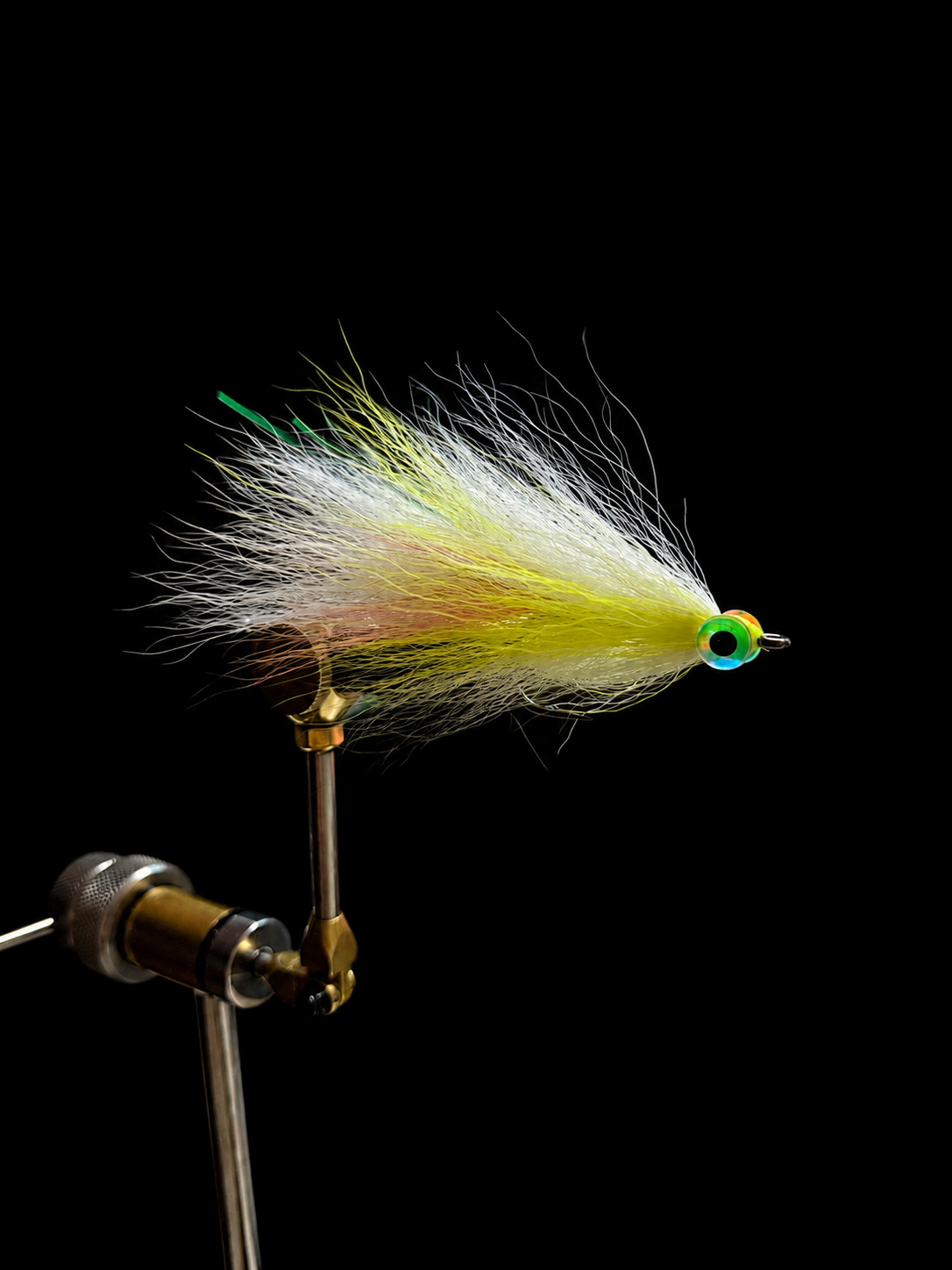 Teaser bucktail
